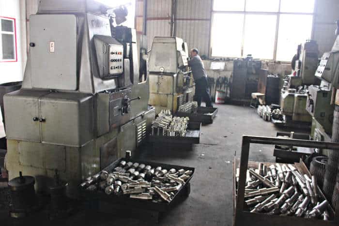 Plant And Facilities of Shuanglong Machinery 8