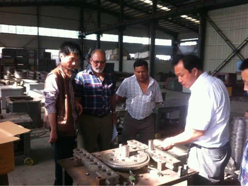 customers visit Shuanglong Machinery 1