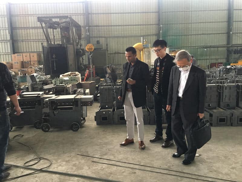 customers visit Shuanglong Machinery 8