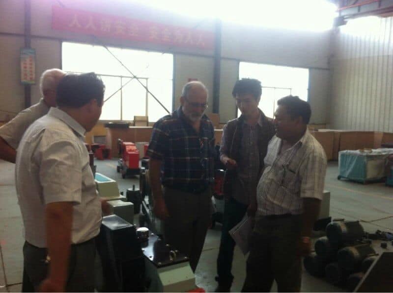 customers vist Shuanglong Machinery 5