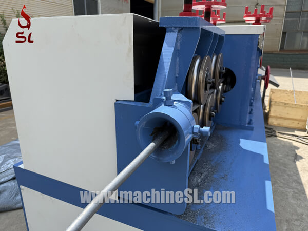 1 steel bar import hole