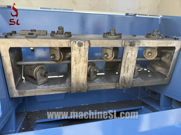 5 straightening rollers