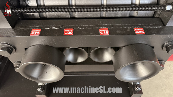 1 import hole with size indicator 1 import hole with size indicator