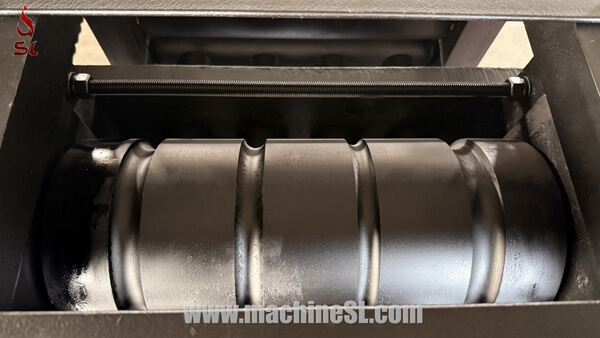 3 roller with different size channel 3 roller with different size channel