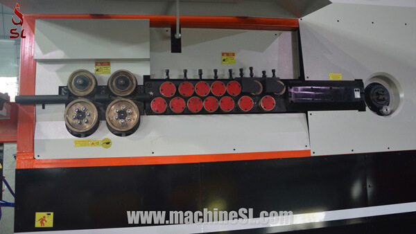 5 straightening rollers